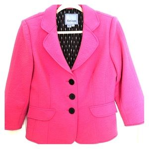 Kay Unger textures blazer. Size 10.
